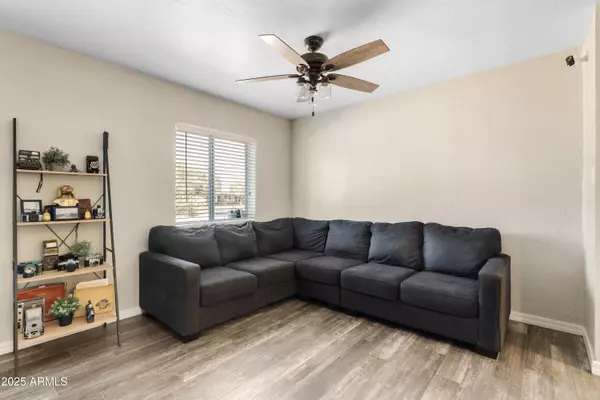 Phoenix, AZ 85015,2147 W OSBORN Road