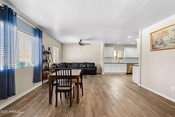 Phoenix, AZ 85015,2147 W OSBORN Road