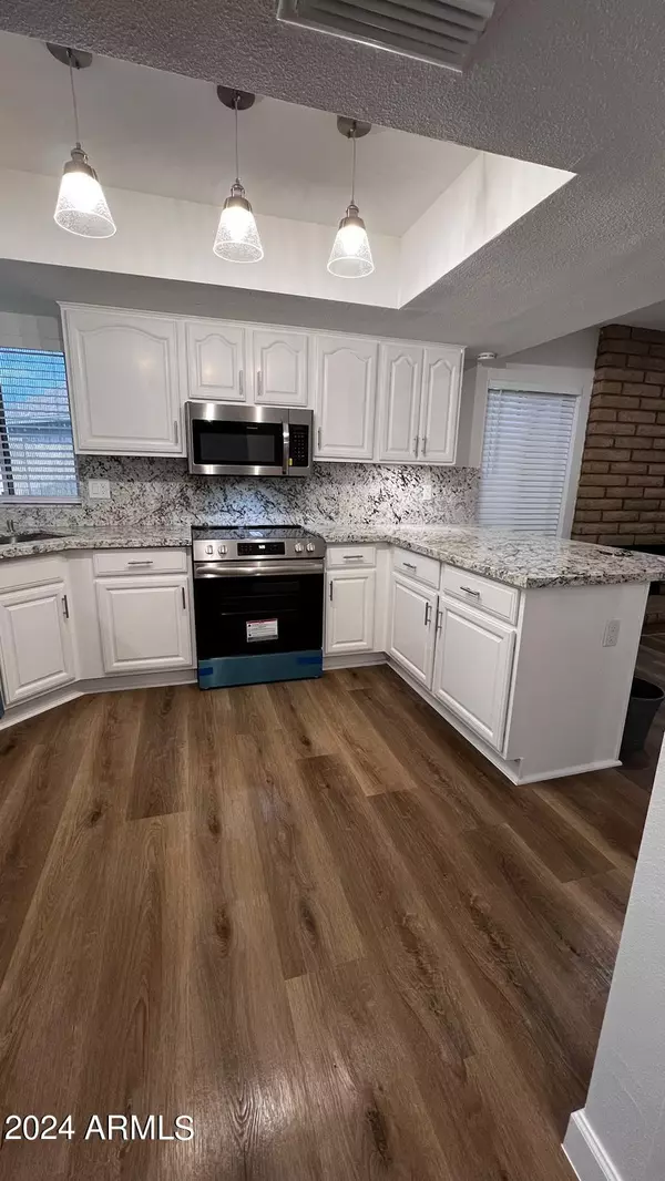 Glendale, AZ 85301,5651 N 48TH Lane