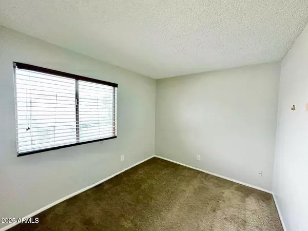 Glendale, AZ 85302,9054 N 51ST Lane