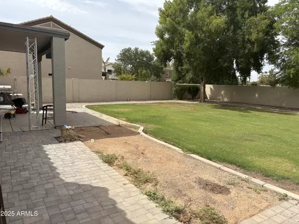 Gilbert, AZ 85234,620 N HAWK Circle