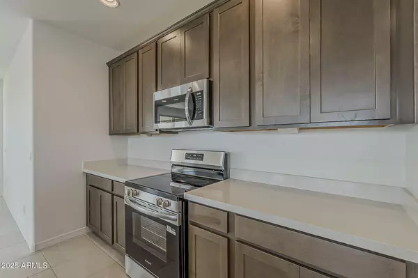 Buckeye, AZ 85326,24237 W HILTON Avenue