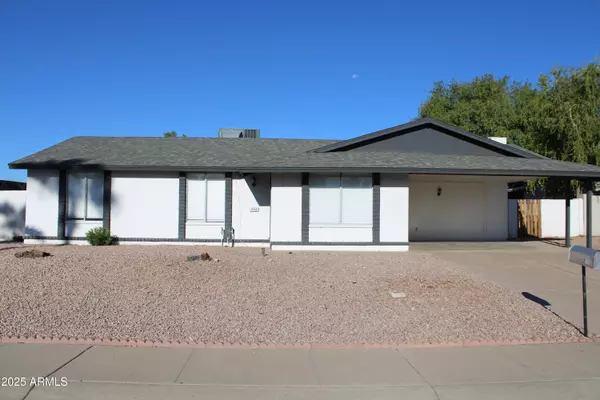2110 N CENTRAL Drive, Chandler, AZ 85224