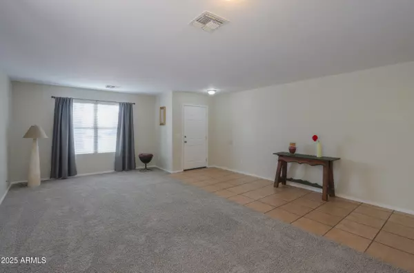 Casa Grande, AZ 85122,681 W RACINE Loop