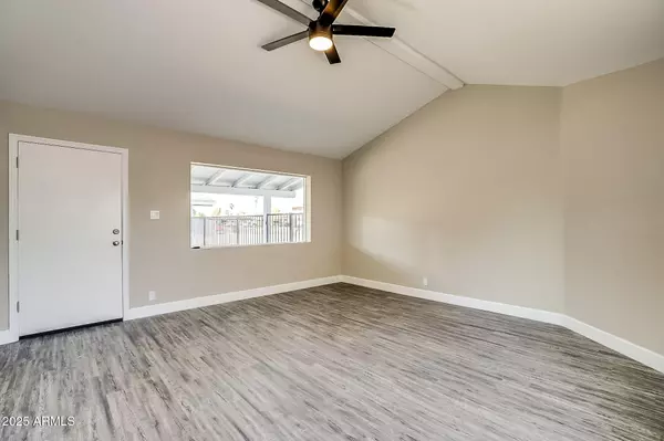 Mesa, AZ 85204,211 S DORAN Avenue #211