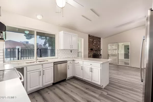 Mesa, AZ 85202,2722 S PENNINGTON --