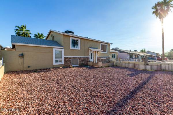 Phoenix, AZ 85033,7607 W OSBORN Road