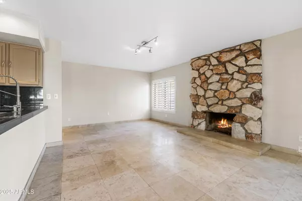 Scottsdale, AZ 85258,8624 N TIMBERLANE Drive