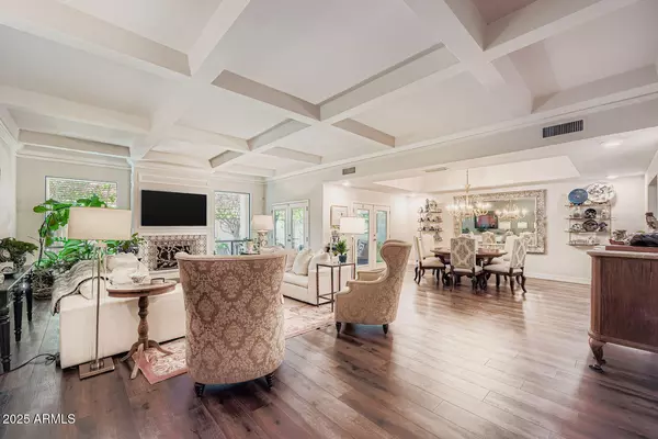 Phoenix, AZ 85012,77 E MISSOURI Avenue #27