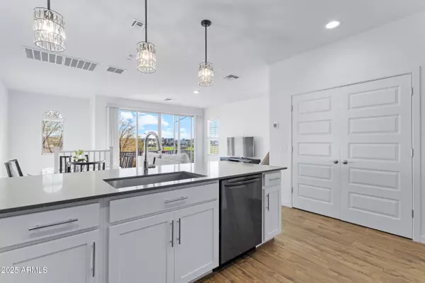 Gilbert, AZ 85295,4021 E PONY Lane #101