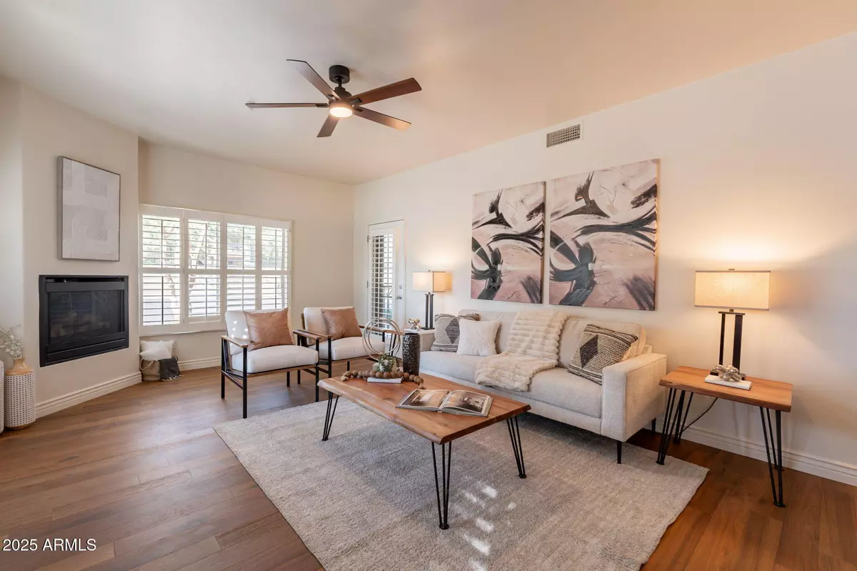 Phoenix, AZ 85054,5450 E DEER VALLEY Drive #1208