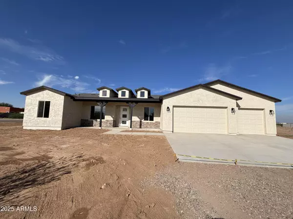 22288 W DALE Lane, Wittmann, AZ 85361