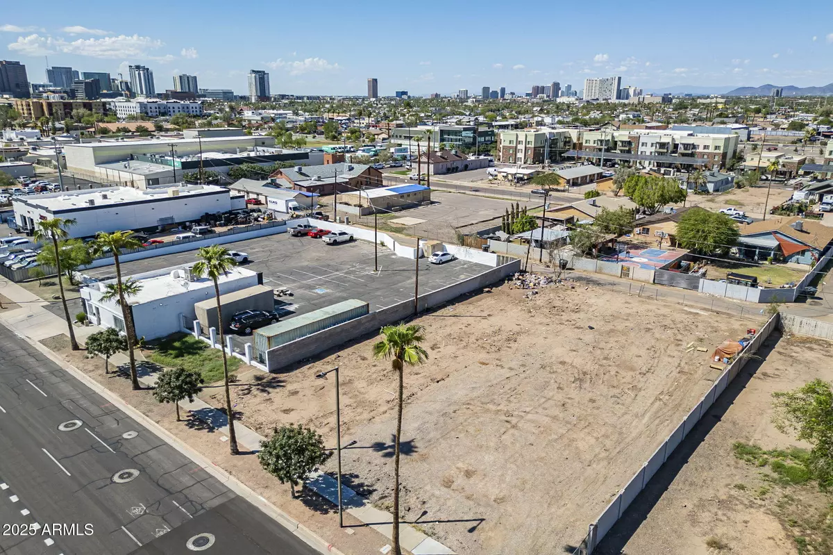 Phoenix, AZ 85034,1426 E WASHINGTON Street #19 & 20