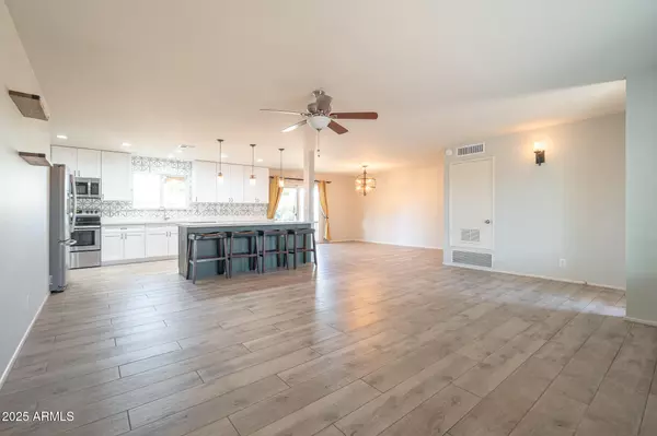 Chandler, AZ 85225,456 W JASPER Drive