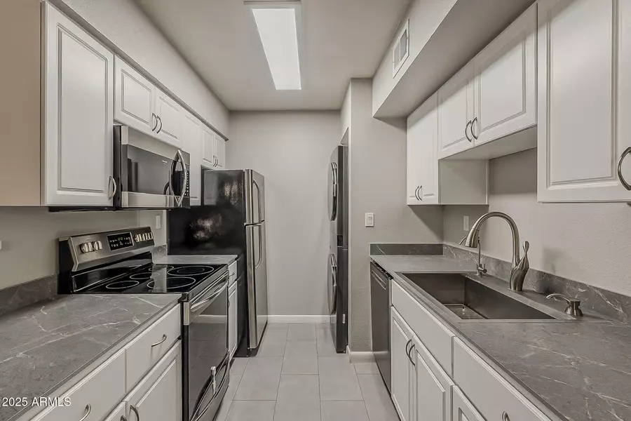 5995 N 78TH Street #2082, Scottsdale, AZ 85250