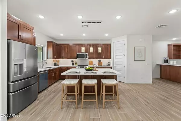 Tonopah, AZ 85354,1041 N 371ST Lane