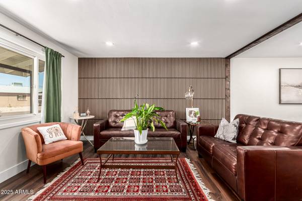 Tempe, AZ 85281,1721 S SHAFER Drive