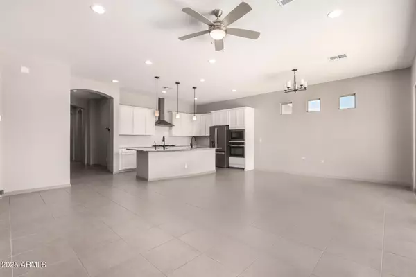 Gilbert, AZ 85295,4041 E JESSE Street