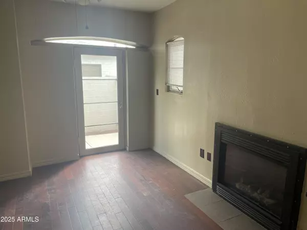 Phoenix, AZ 85007,1214 W ROOSEVELT Street #1