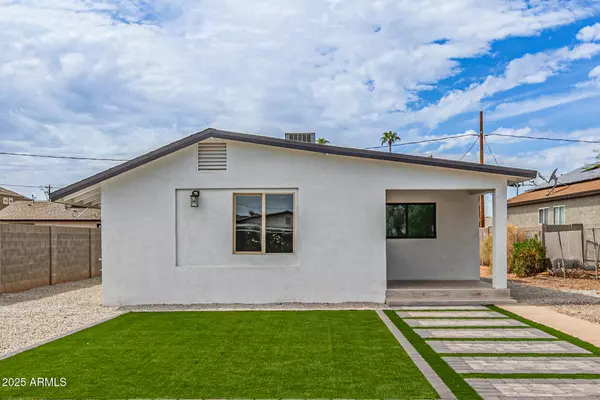 Phoenix, AZ 85040,4010 S 24TH Place