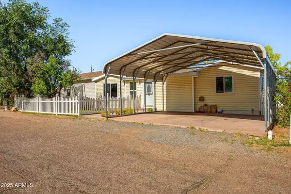 Snowflake, AZ 85937,864 S 1st E Street