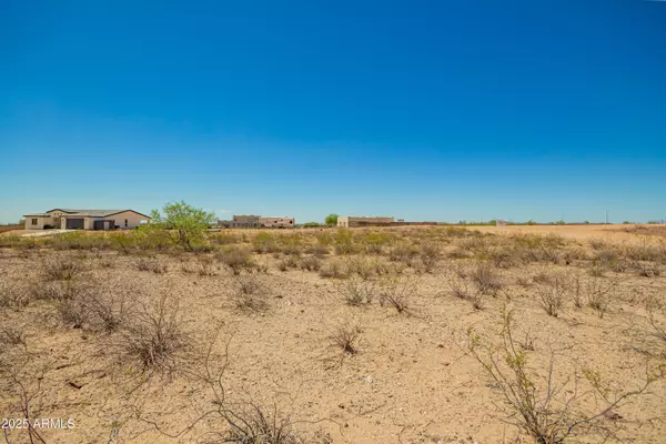 Wittmann, AZ 85361,10722 E QUARTERLINE Road #-