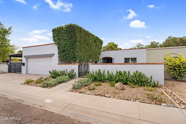 1515 W PALMAIRE Avenue, Phoenix, AZ 85021
