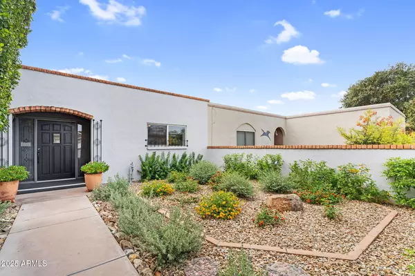 Phoenix, AZ 85021,1515 W PALMAIRE Avenue
