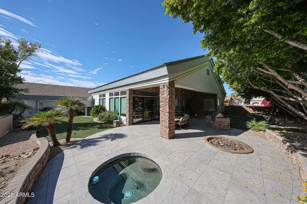 Phoenix, AZ 85020,2012 E GLENN Drive