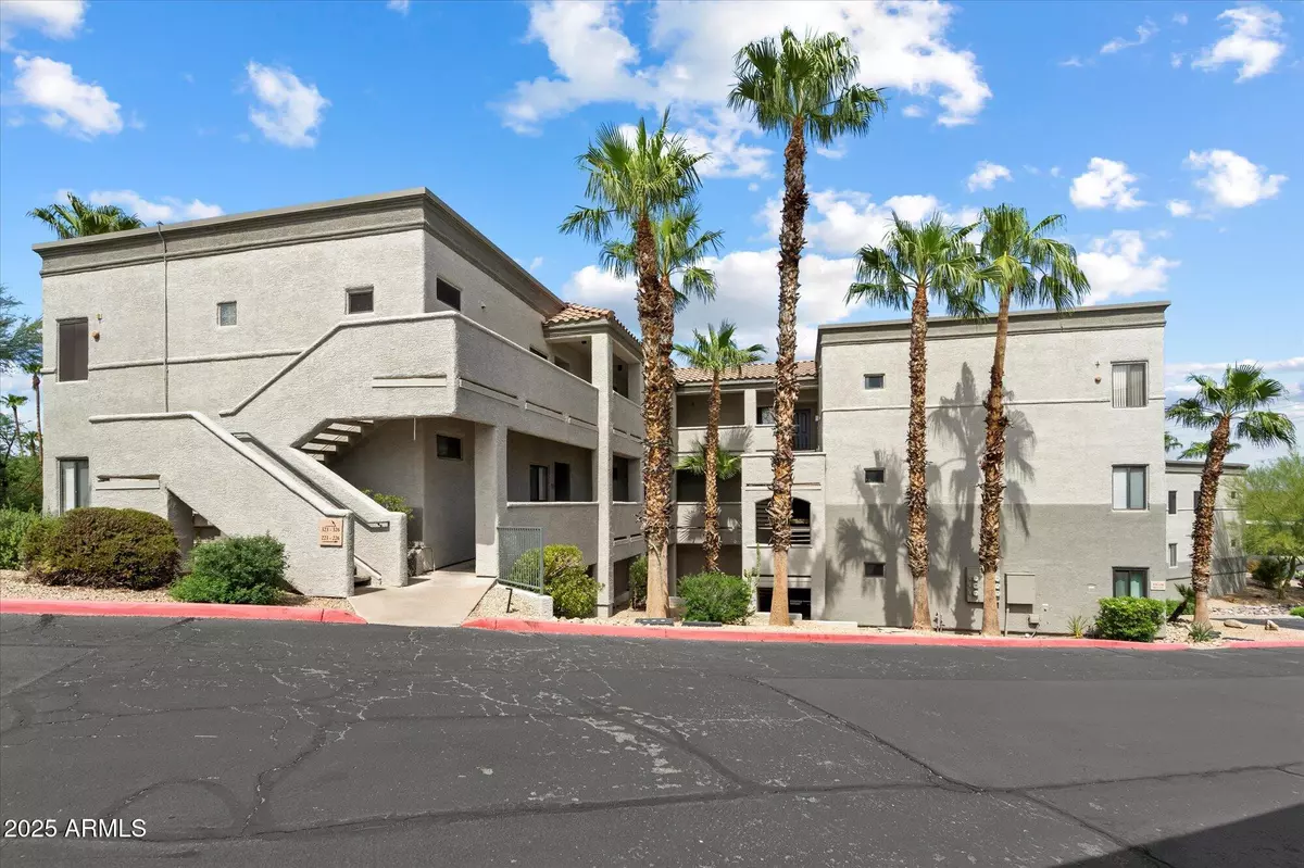 Fountain Hills, AZ 85268,10401 N SAGUARO Boulevard #326