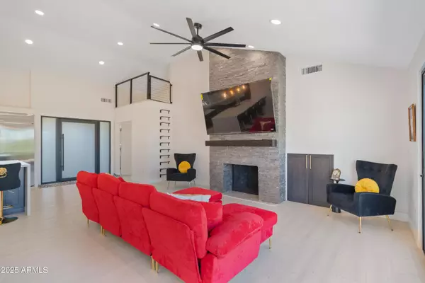 Prescott, AZ 86303,532 N HASSAYAMPA Drive