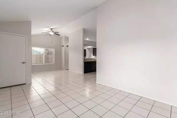 Phoenix, AZ 85024,19408 N 12TH Street