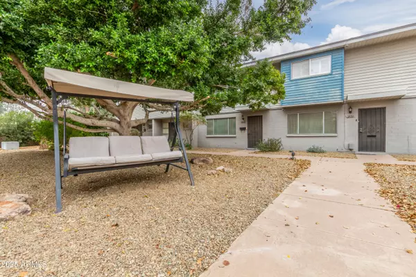 Phoenix, AZ 85017,2608 W BERRIDGE Lane #C-220