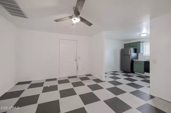 Phoenix, AZ 85009,212 N 21ST Avenue #4