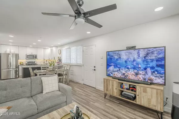 Phoenix, AZ 85008,4738 E PORTLAND Street