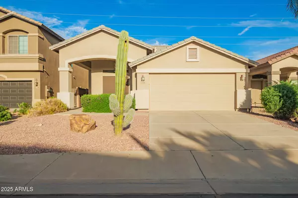 21585 N DAVIS Way, Maricopa, AZ 85138