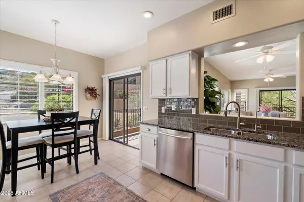 Fountain Hills, AZ 85268,13850 N MIRAGE HEIGHTS Court #201