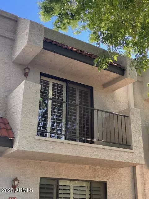 Phoenix, AZ 85032,18239 N 40TH Street #121