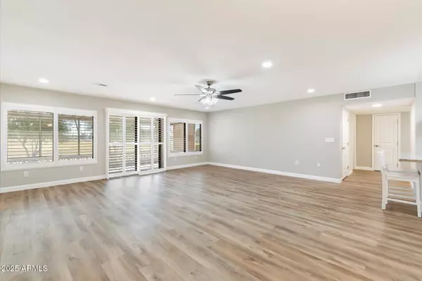 Sun City, AZ 85351,10404 W TROPICANA Circle S