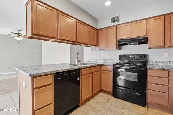 Glendale, AZ 85301,6431 W READE Avenue