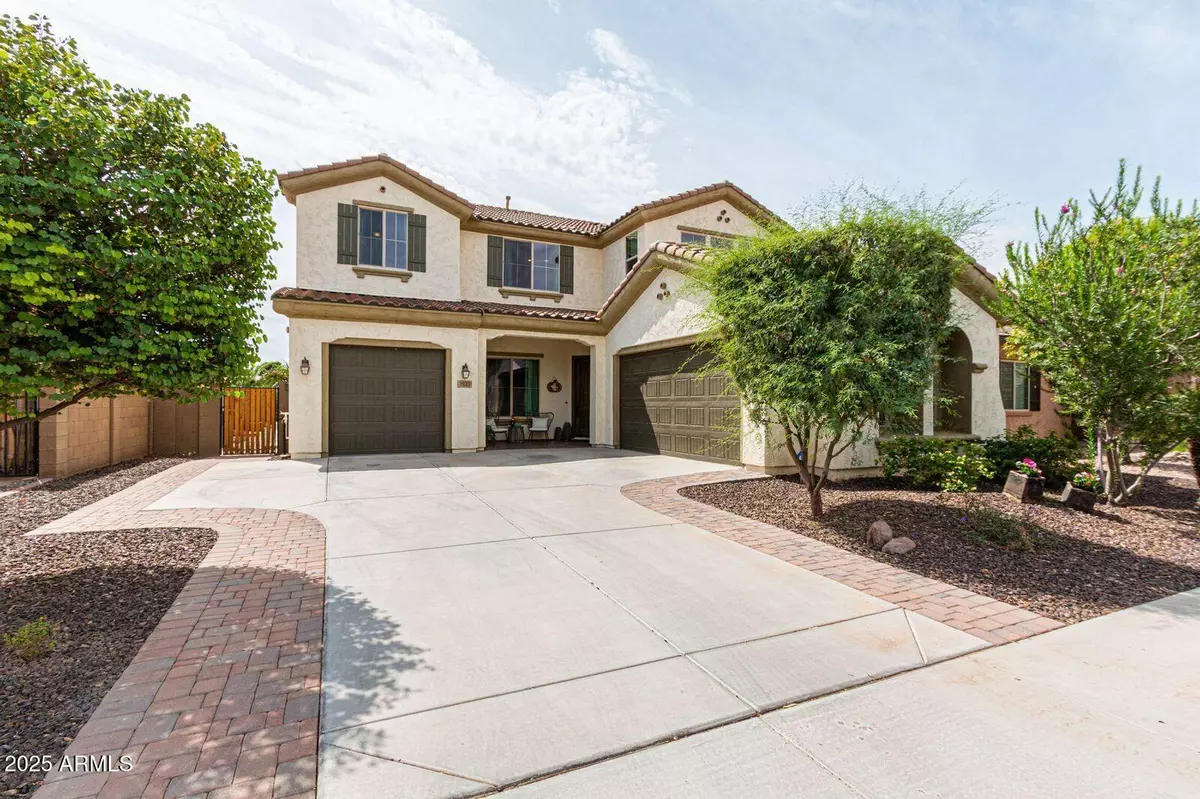 Chandler, AZ 85249,1925 E CRESCENT Way