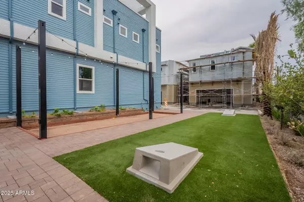 Phoenix, AZ 85003,132 W WILLO Court