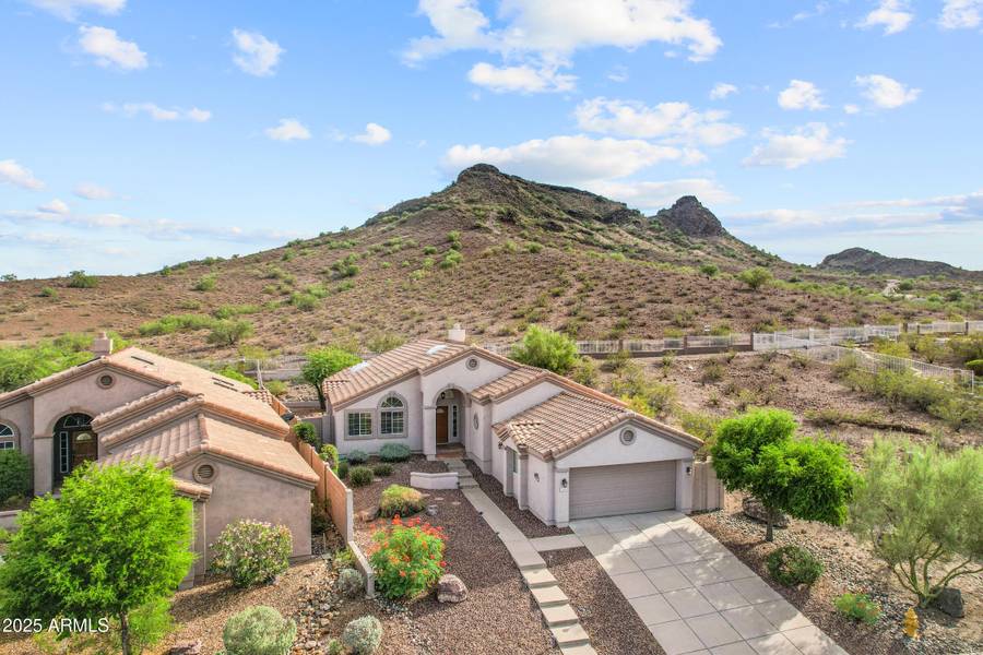 1711 E WALTANN Lane, Phoenix, AZ 85022