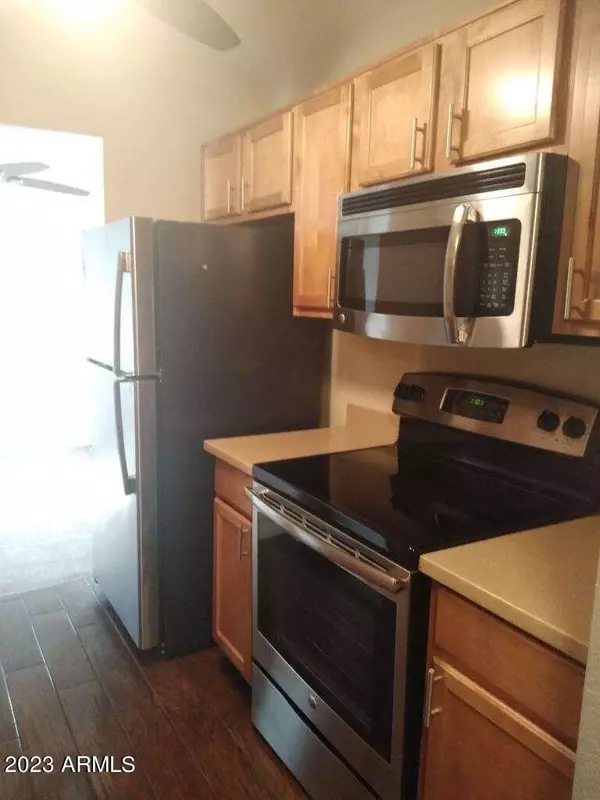 Phoenix, AZ 85020,7550 N 12TH Street #228