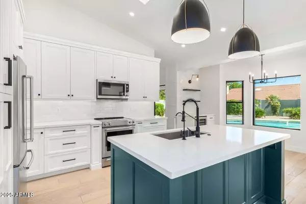 Scottsdale, AZ 85254,5715 E CAMPO BELLO Drive