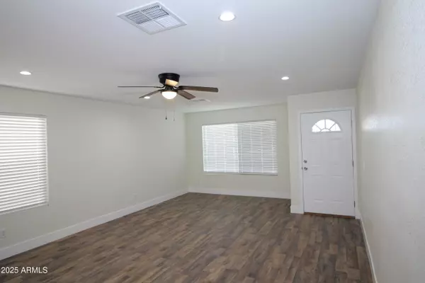 Peoria, AZ 85345,8808 N 67TH Drive