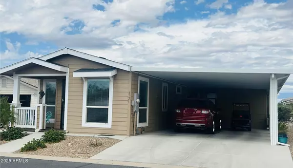 Apache Junction, AZ 85119,3301 S GOLDFIELD Road #2121
