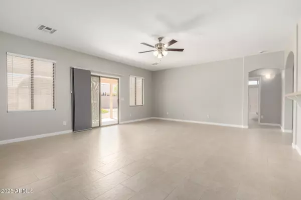 Chandler, AZ 85249,1245 E WATERVIEW Place