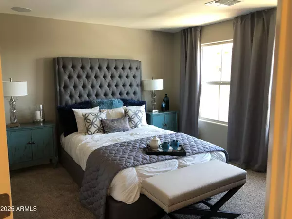 Gilbert, AZ 85233,240 W JUNIPER Avenue #1067