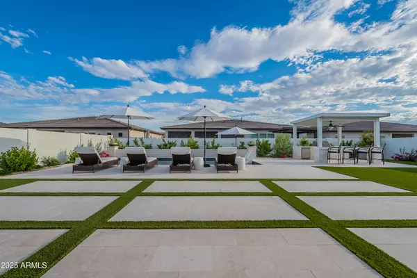1331 W ARROYO VERDE Drive, San Tan Valley, AZ 85140